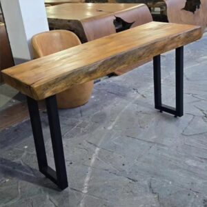 Aparador Pranchão Pequiá | Medida: 1.60