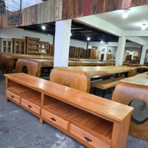 Rack em Peroba com 4 Gavetas | Medida: 2.50 x 40 x 60(ALT)
